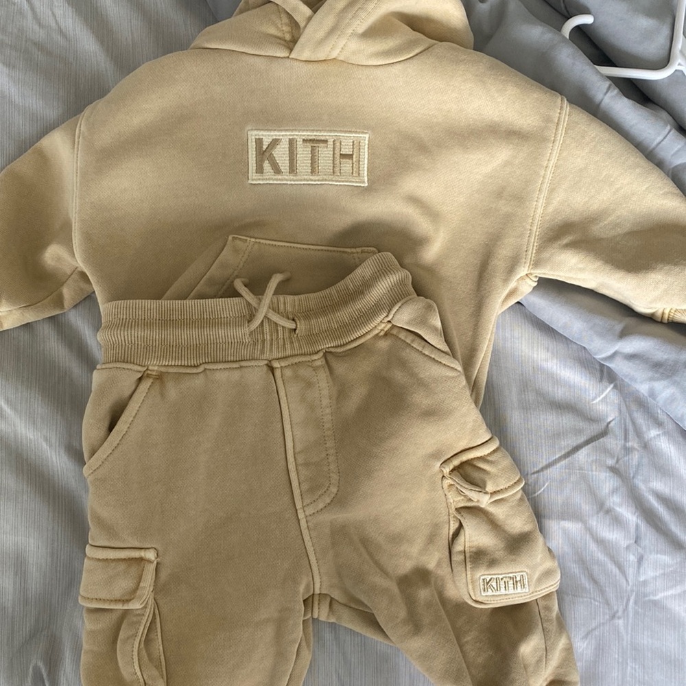 Kith sweatsuit